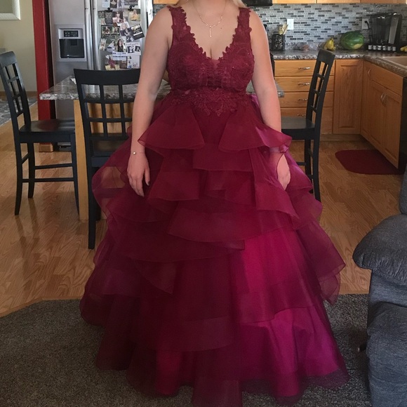 Ellie Wilde prom dress - Picture 5 of 5